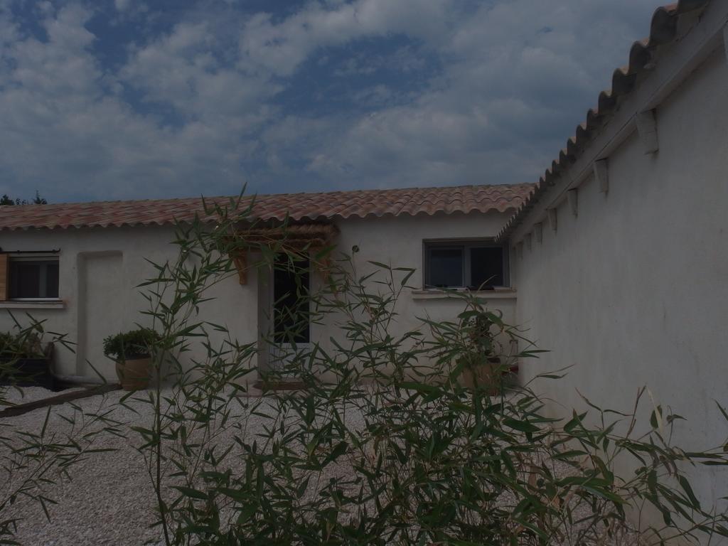 לינה וארוחת בוקר אלברון Bergerie D'Alivon En Camargue מראה חיצוני תמונה